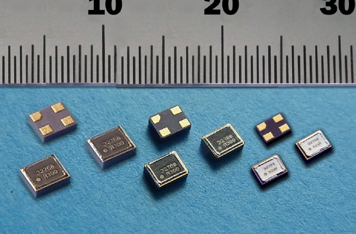 日本大河晶振集团创造最小的世界上的32.768K晶体振荡器